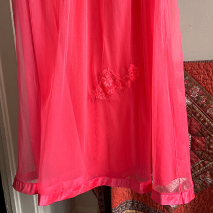 Vintage Bright Pink Nylon NightGown Ⓜ⃝