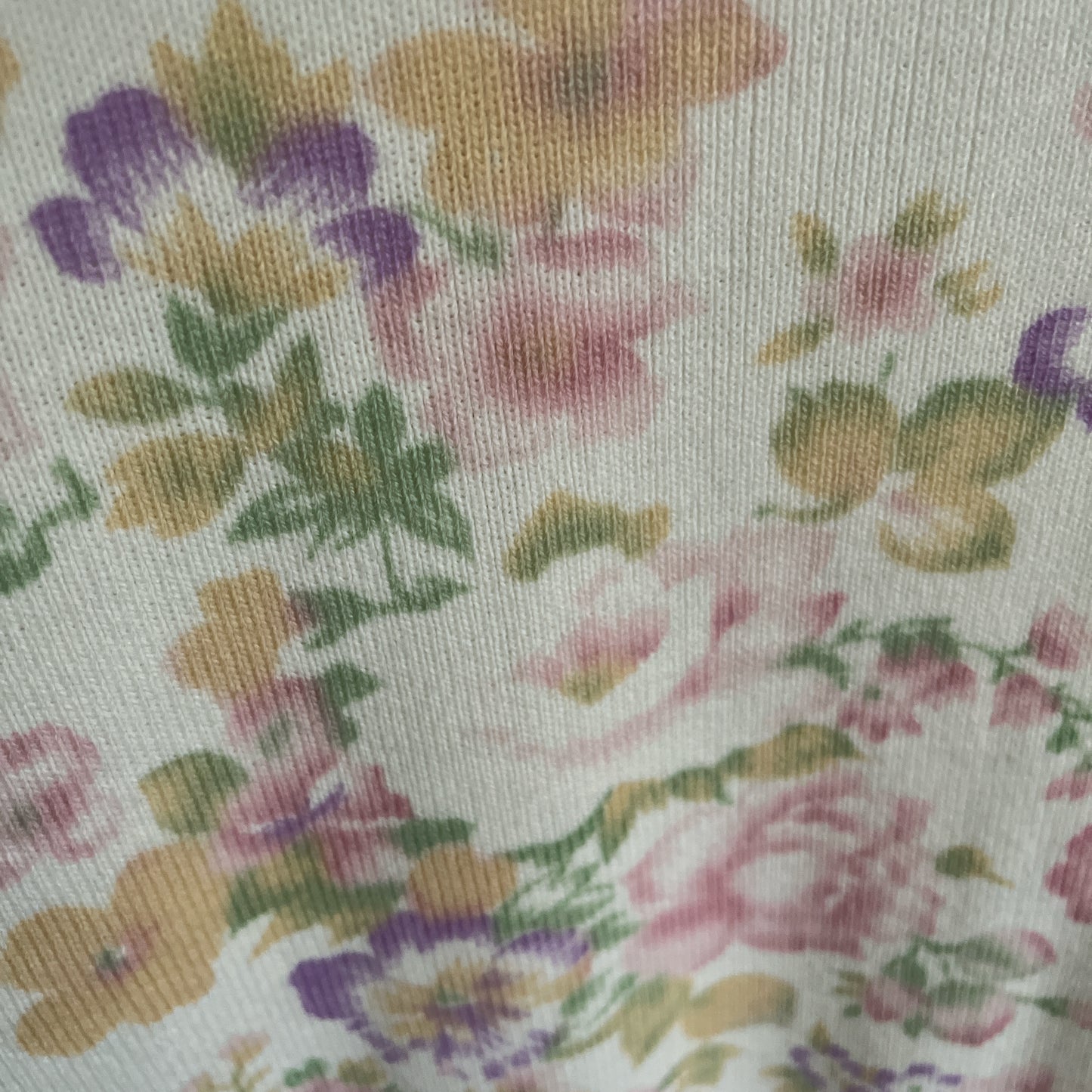 Vintage Traditional Touches White Sweater with Pink, Yellow, and Purple Pastel Flowers Ⓛ