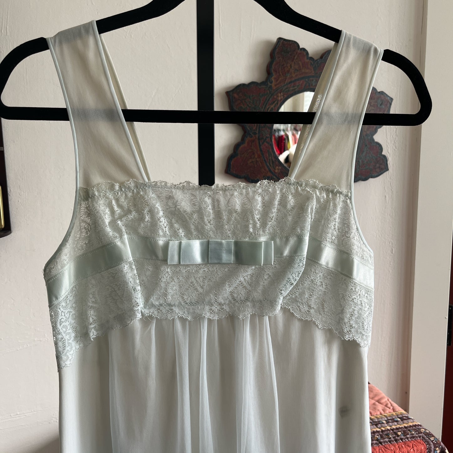 Vintage Shadow Line Night Gown with Robe ⓧⓢ