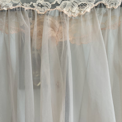 Vintage Peachy Sheer Nylon Puff Nightgown  Robe w Satin Buttons and Lace Trim ⓍⓁ