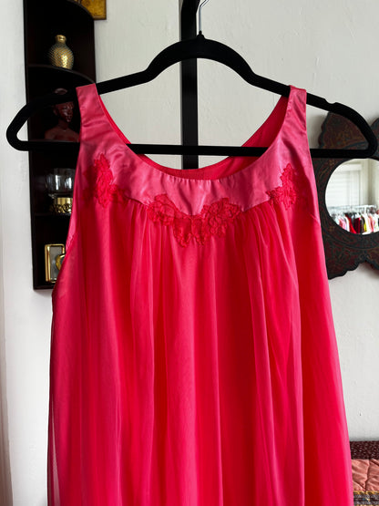 Vintage Bright Pink Nylon NightGown Ⓜ⃝