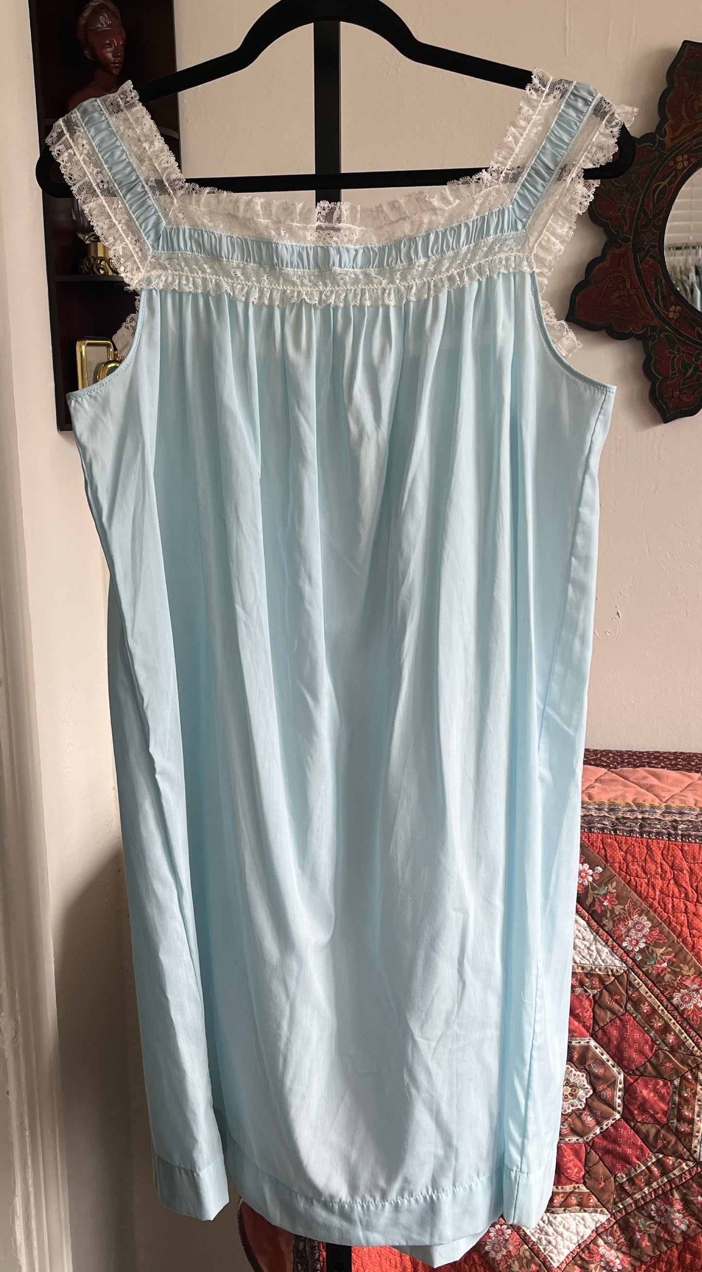 Vintage Barbizon Lace Ruffle and Gathered Collar Cotton Slip Dress Ⓜ⃝