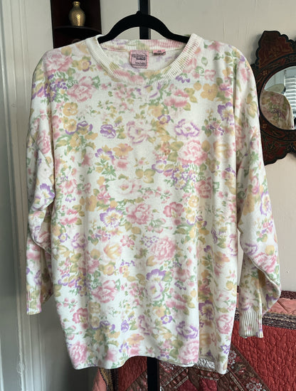 Vintage Traditional Touches White Sweater with Pink, Yellow, and Purple Pastel Flowers Ⓛ