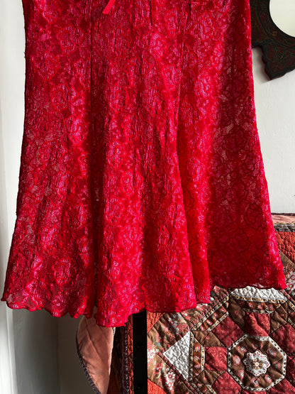 Modern Mini Red and Pink Semi-Sheer Stretch Slip Dress ⓢ