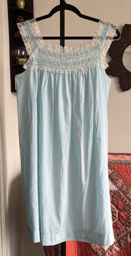 Vintage Barbizon Lace Ruffle and Gathered Collar Cotton Slip Dress Ⓜ⃝