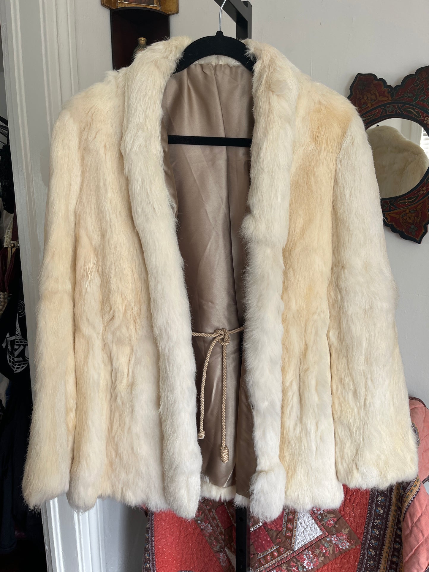 Vintage Jacques Aran Beige Rabbit Fur Jacket | Ⓜ⃝