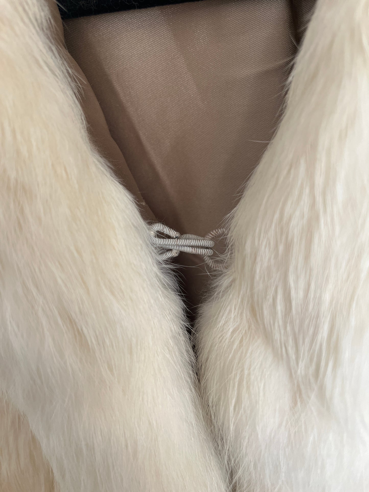Vintage Jacques Aran Beige Rabbit Fur Jacket | Ⓜ⃝