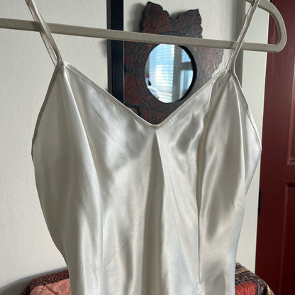 Vintage Gold Tag Victoria Secret White Satin Mini Slip Lingerie Dress w Lace Godets Ⓜ⃝