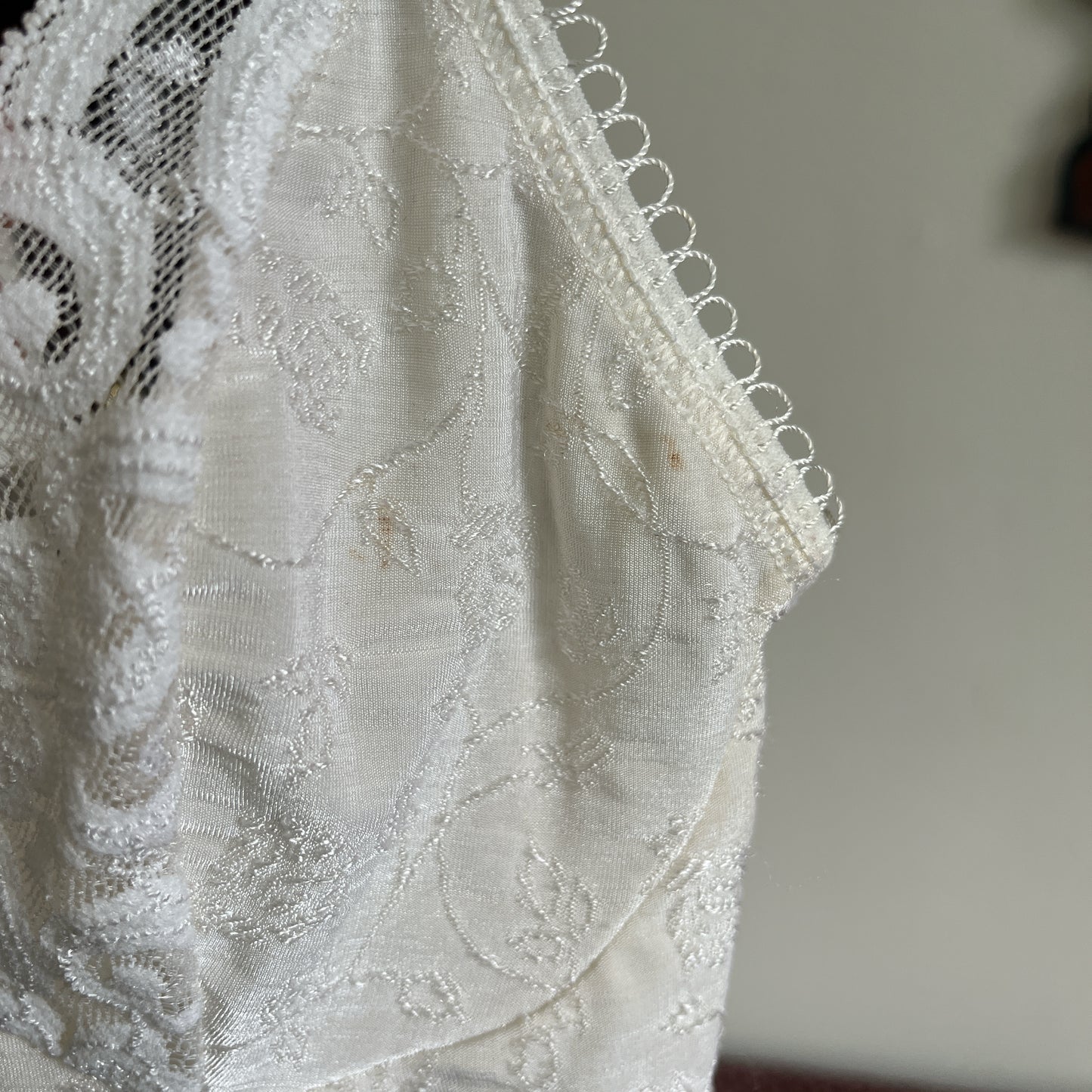 Vintage Arianne Cream and White Lace Trim Leotard Ⓢ