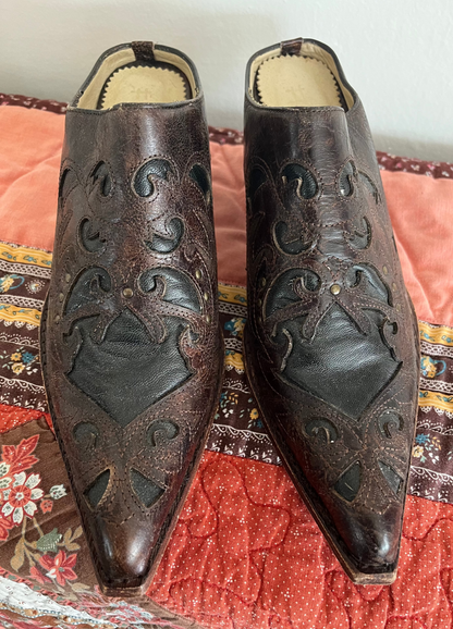 Vintage Coral Brown and Black Leather Cuban Heel Pointed Mules | Size 7