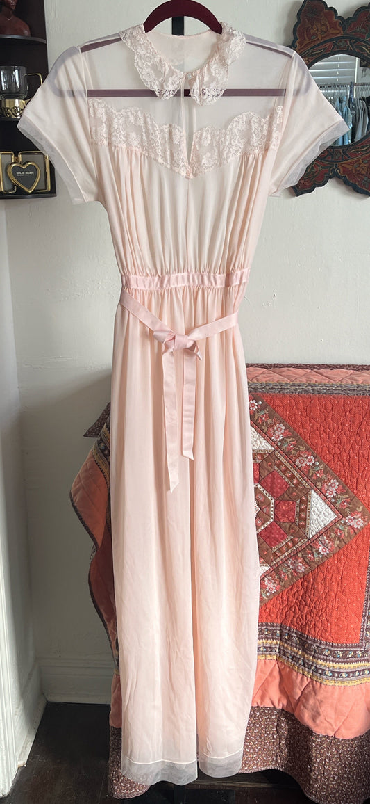 Vintage Light Pink Semi-Sheer Nylon Maxi Dress w Dainty Lace Collar Ⓜ⃝