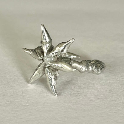 Moon Stone Flower | Size 7-9
