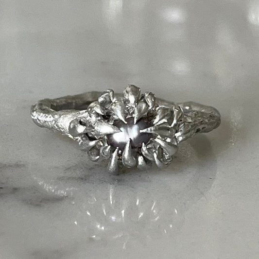 Sacred Ring | Size 8/8.5